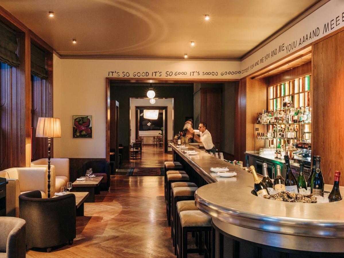 Boutique Chateau Royal