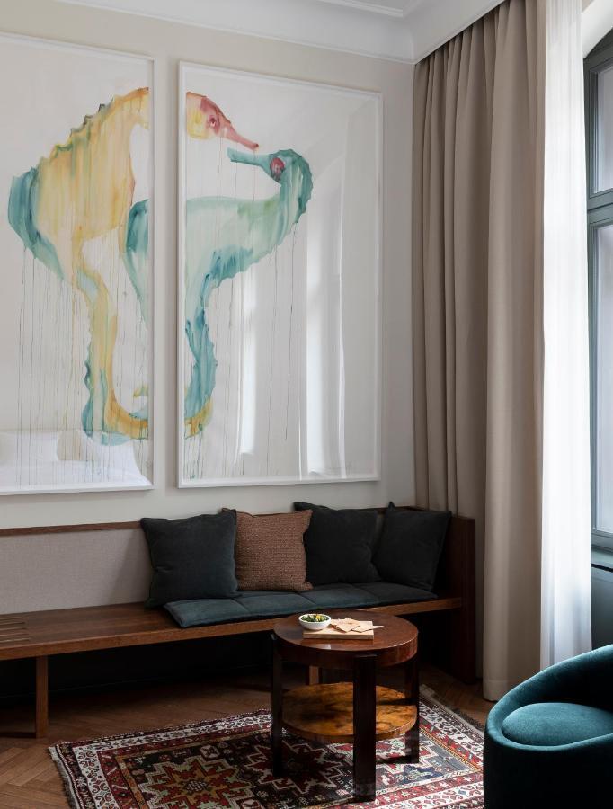 Boutique Chateau Royal Hotel 5*